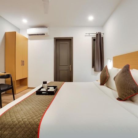 Oyo Townhouse 019 Anand Vihar Ξενοδοχείο Νέο Δελχί Εξωτερικό φωτογραφία