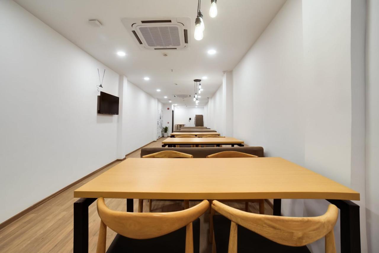 Oyo Townhouse 019 Anand Vihar Ξενοδοχείο Νέο Δελχί Εξωτερικό φωτογραφία