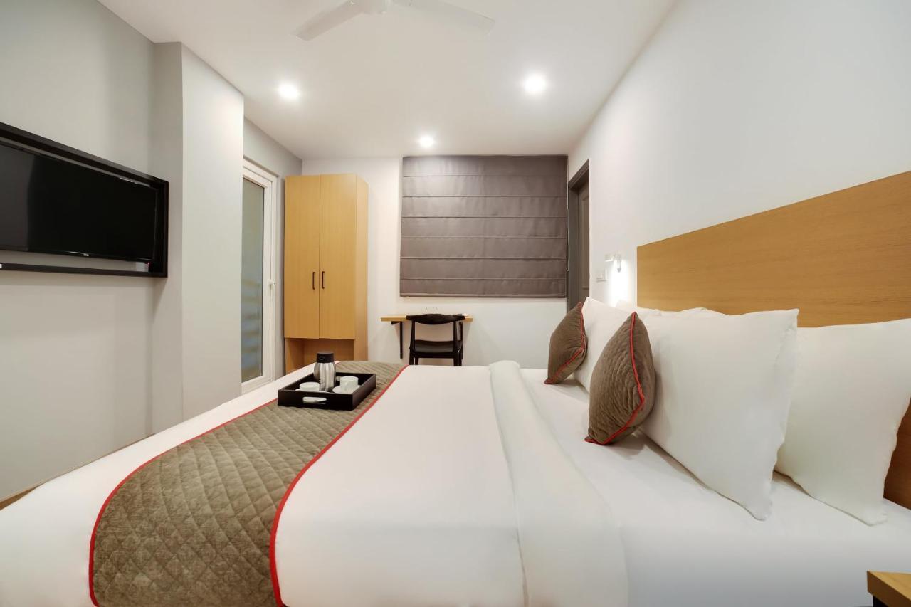 Oyo Townhouse 019 Anand Vihar Ξενοδοχείο Νέο Δελχί Εξωτερικό φωτογραφία