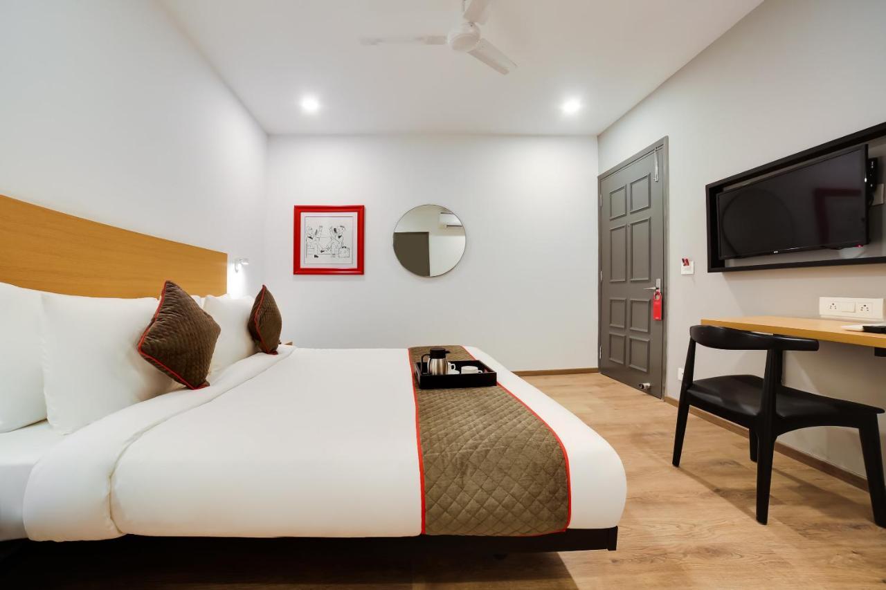 Oyo Townhouse 019 Anand Vihar Ξενοδοχείο Νέο Δελχί Εξωτερικό φωτογραφία