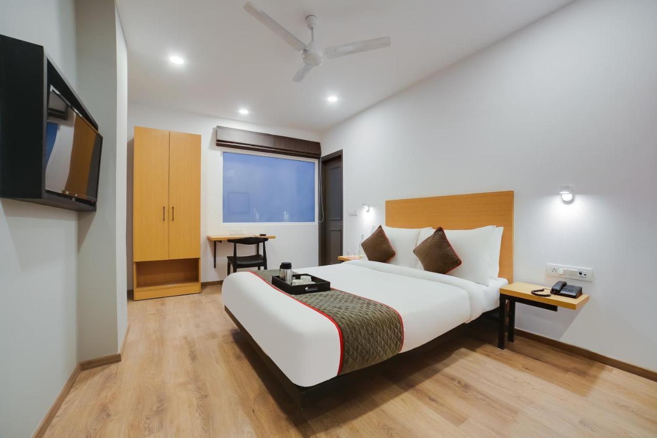 Oyo Townhouse 019 Anand Vihar Ξενοδοχείο Νέο Δελχί Εξωτερικό φωτογραφία
